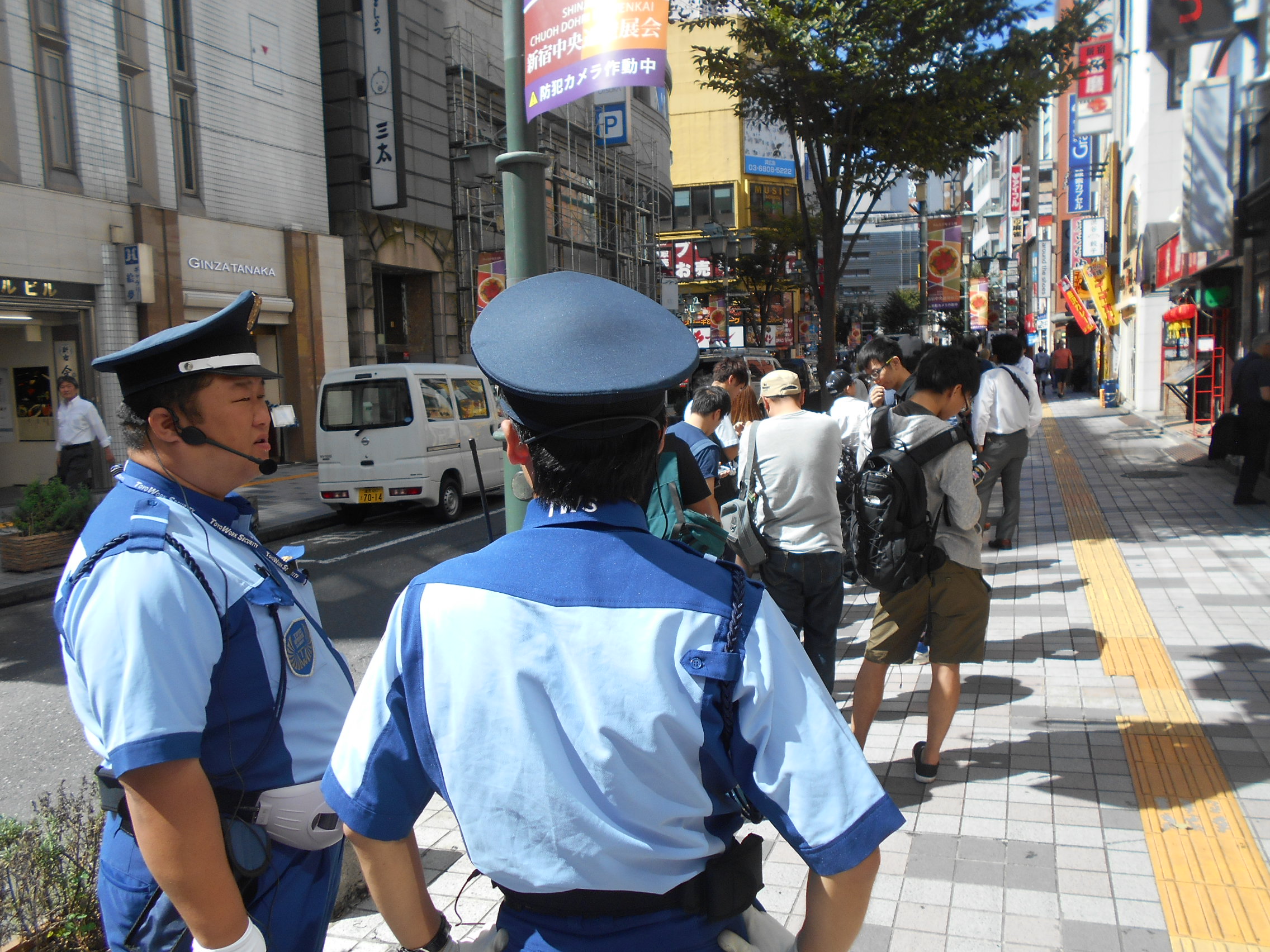 道路工事や建築現場 イベント会場での警備スタッフ 夜勤なし 東洋ワークセキュリティ株式会社 採用サイト